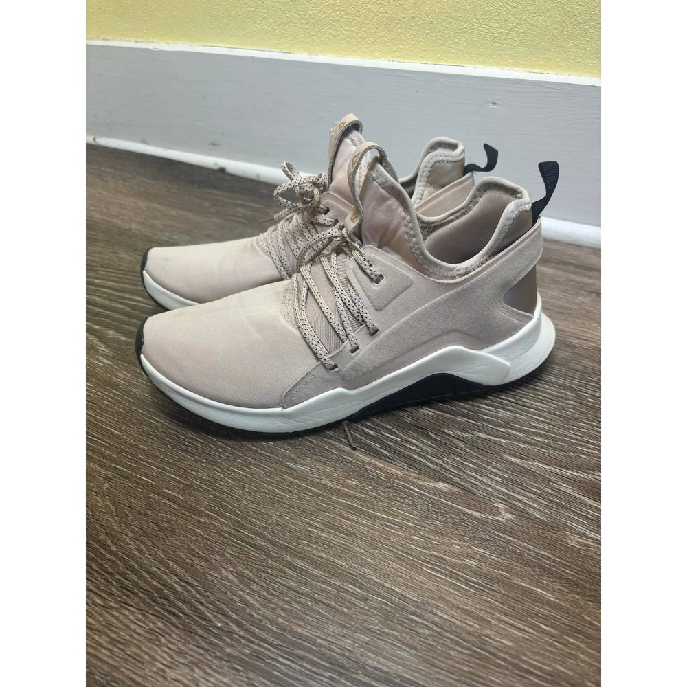 Reebok Women's Running, Light‎ Beige Sneakers, Athletic Trainers Size 6.5